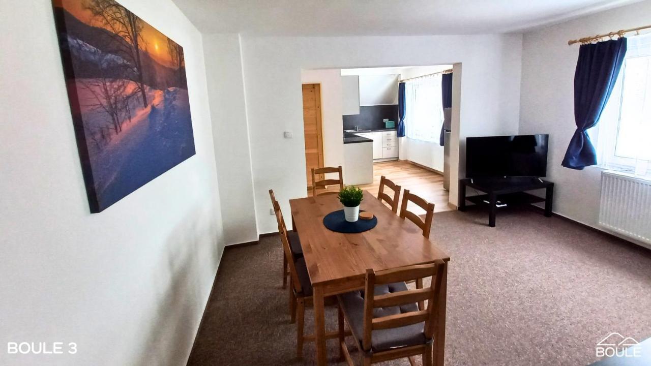 Apartmany Boule Kovářská エクステリア 写真
